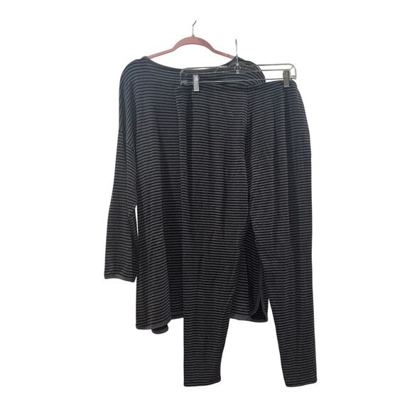 Eileen Fisher Loungewear Set- Striped Tencel Blend Gray and Black Top & Pants - Picture 2 of 15